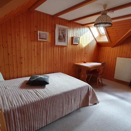 Apartamento In Einem Heimeligen Berner-stoeckli By Interhome